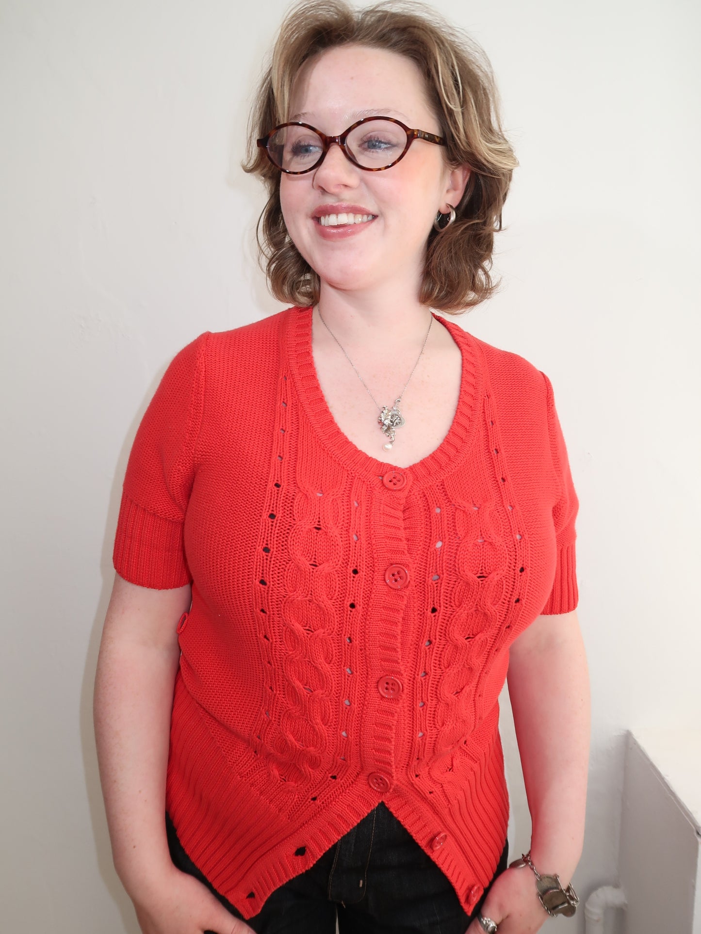 A062: “cool and cosy” | red knit short sleeve cardigan