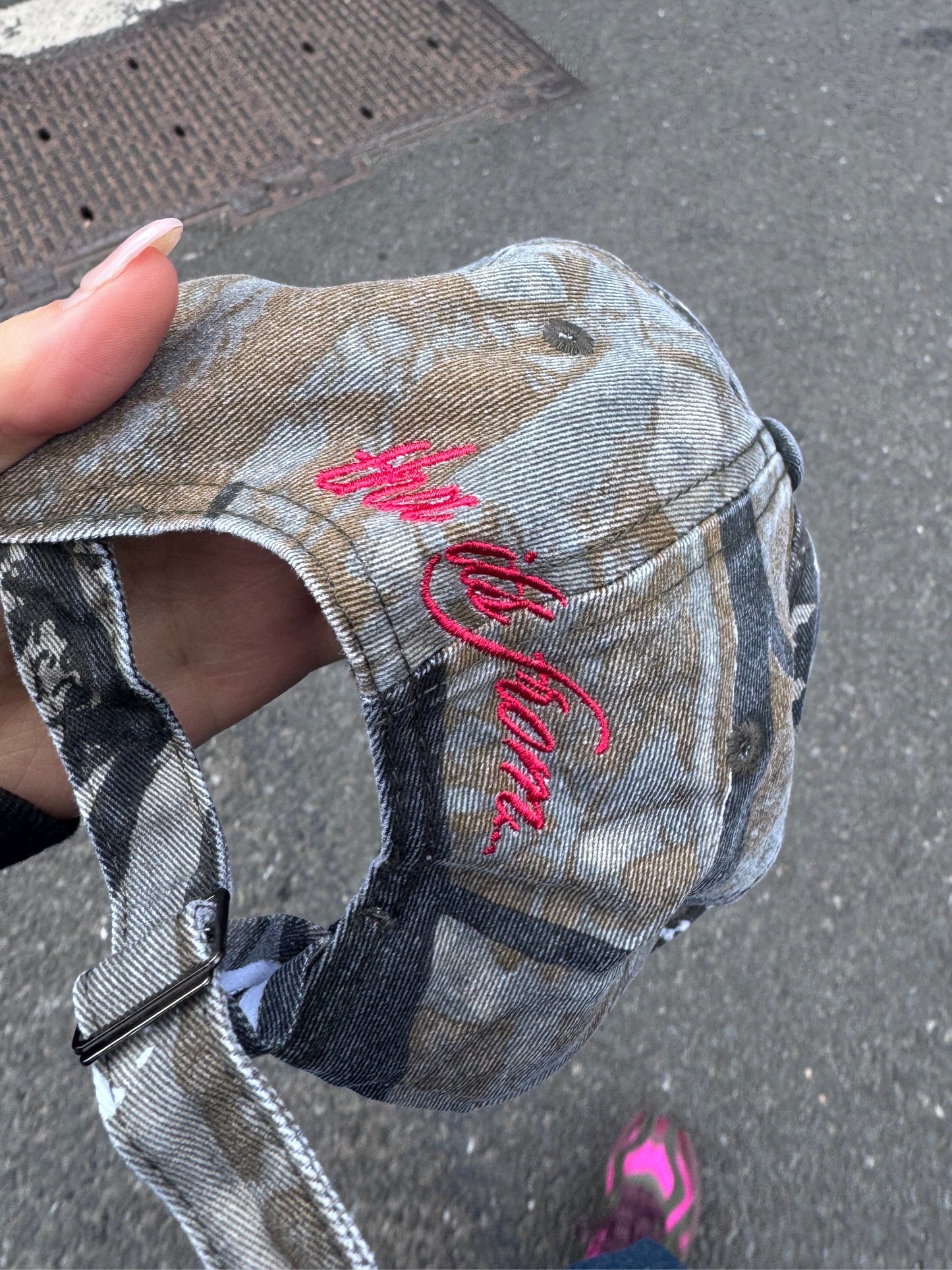 excloosive stoodio.merch cap💋 COMING SOON
