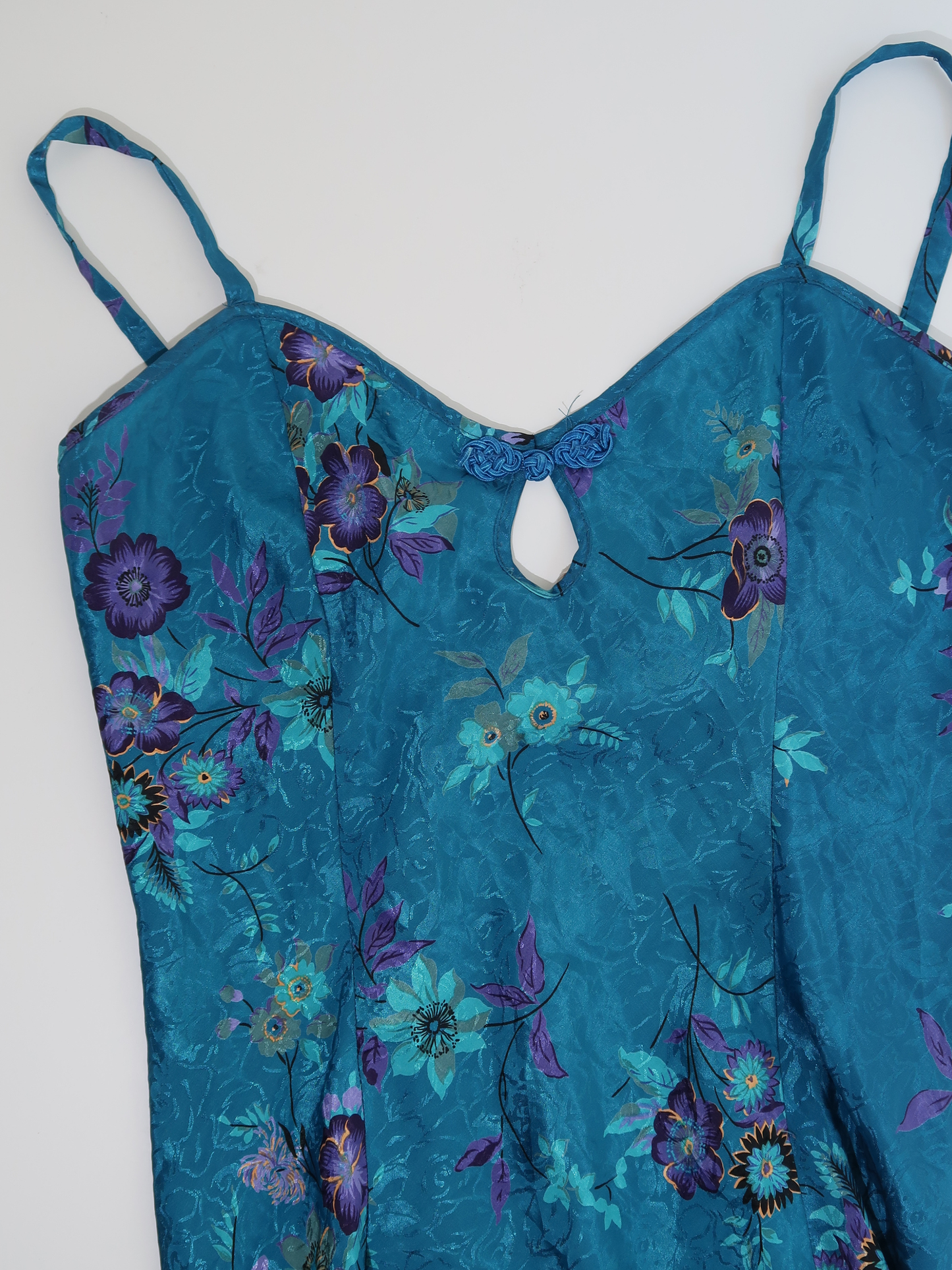 A031: “mighnight” | teal blue floral mini dress