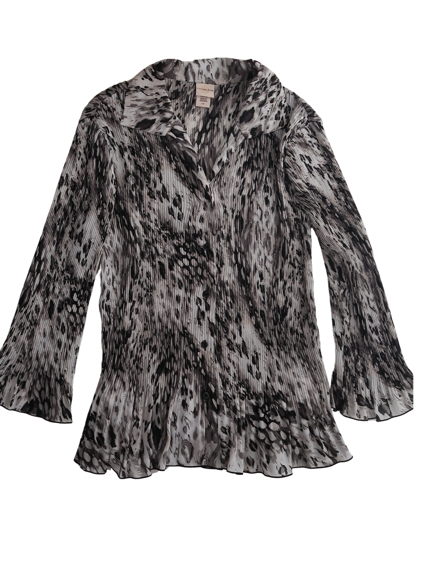 A038: “y2k business casual DIVA” | y2k patterned collared shirt with cropped sleeves