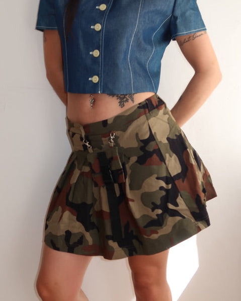 B004 - lara croft camo mini skirt with a cheeky wee pocket xx