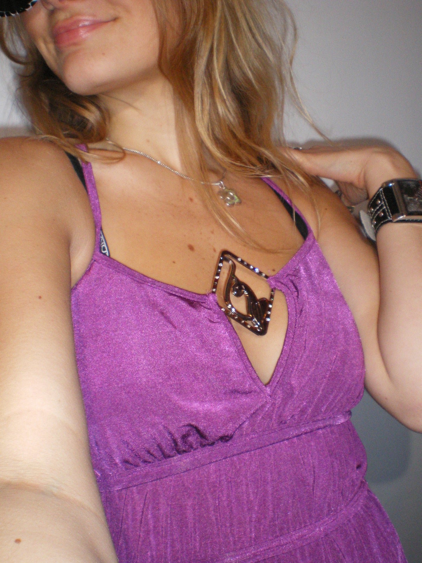 A088: “baby cakes you just don't know know” | Y2K baby phat purple logo hardware detail cami