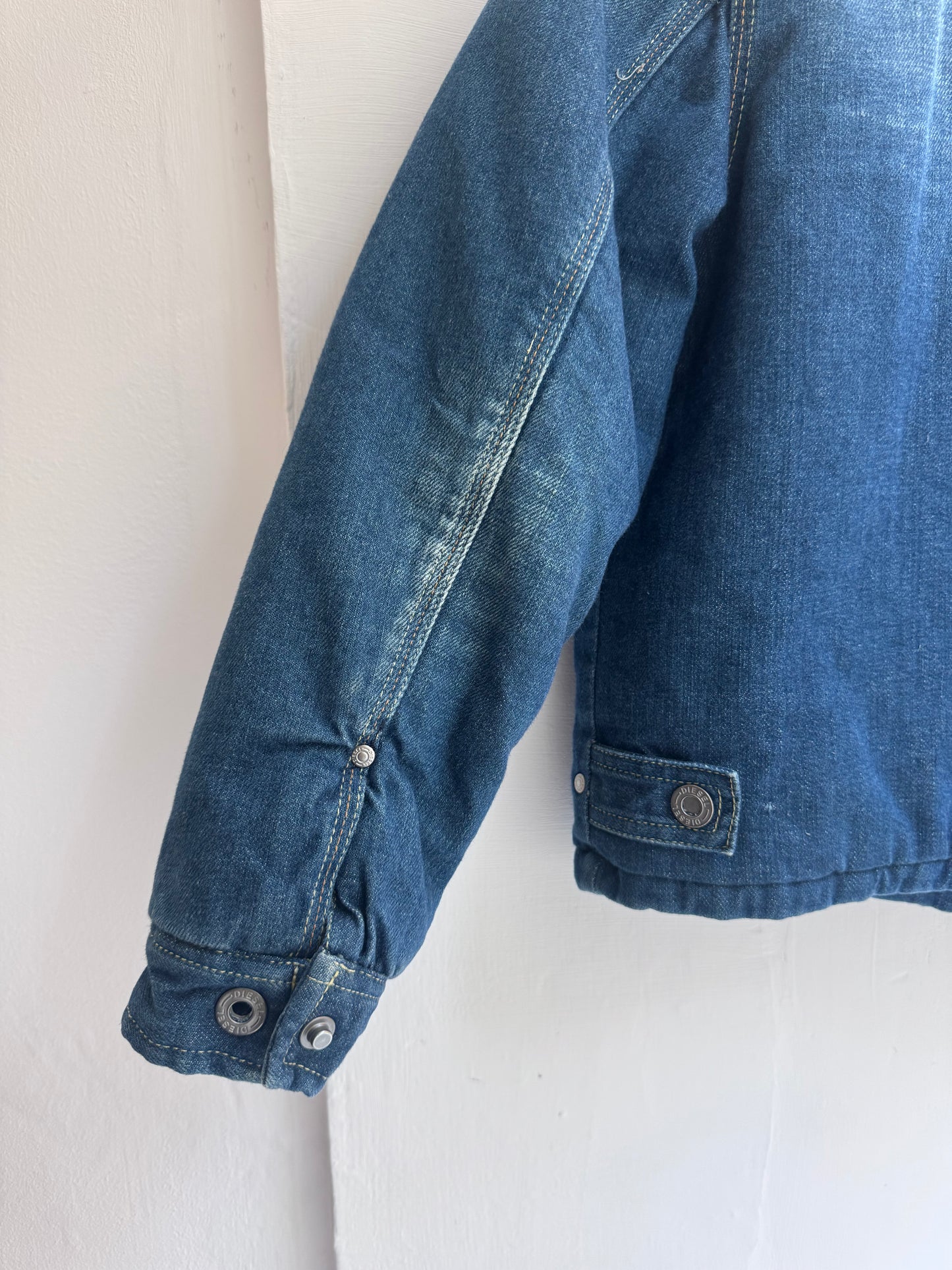 B012 - vintage diesel denim utility jacket teddy collar