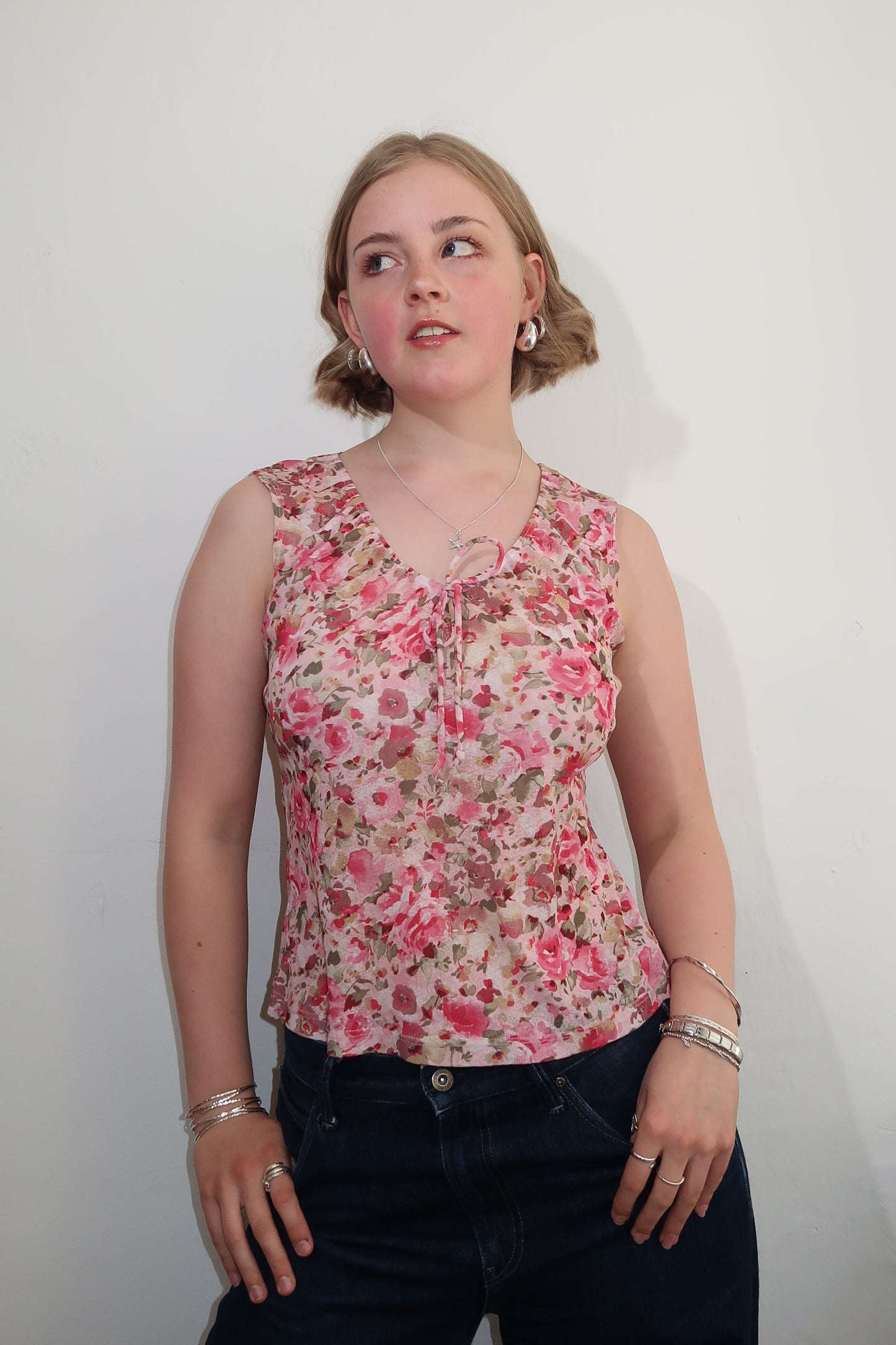 A002: “she’s a country flower” | vintage pink floral top