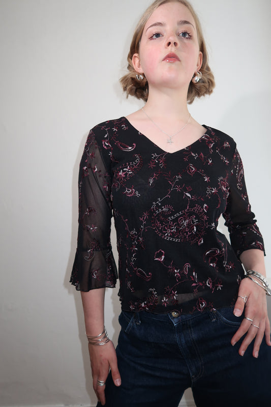 A020: “sabrina the teenage witch” | black top with beautiful, whimsy detailing
